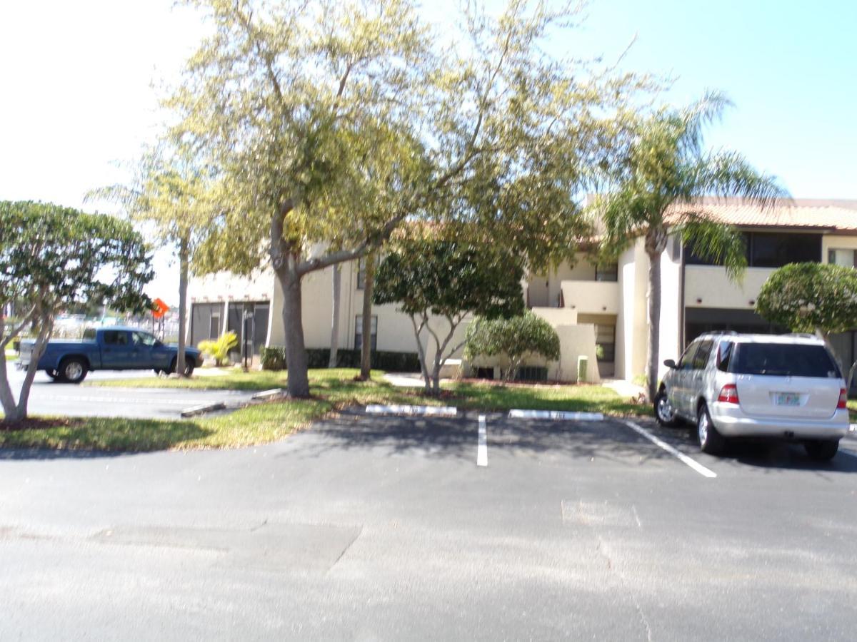 Florida Condos On Lake Tarpon Palm Harbor Dış mekan fotoğraf